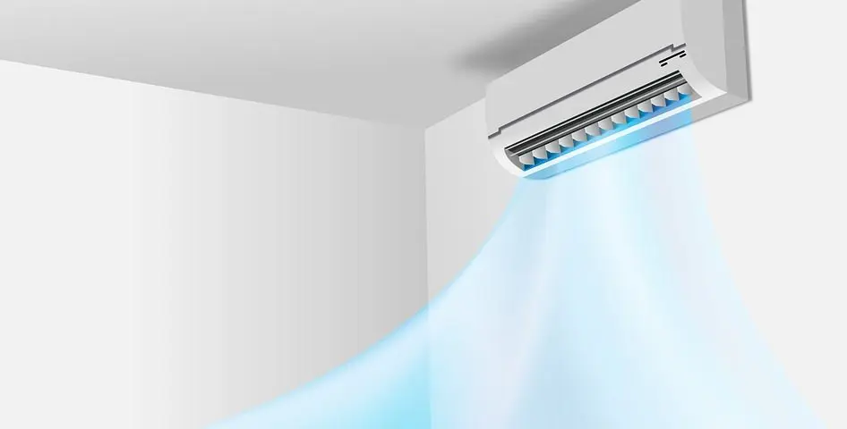 Technicien David Clim sur un bloc extérieur